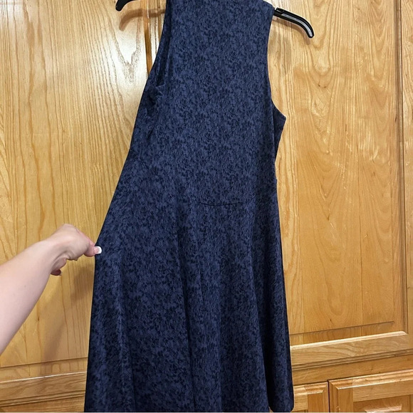 Athleta Santorini Thera Dress - Picture 4 of 7